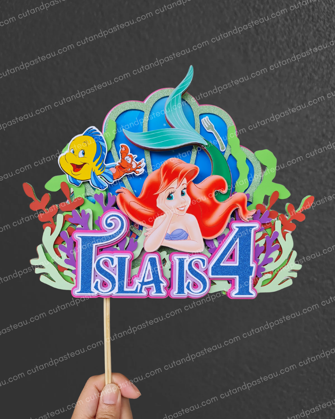 ARI Tails Cake Topper